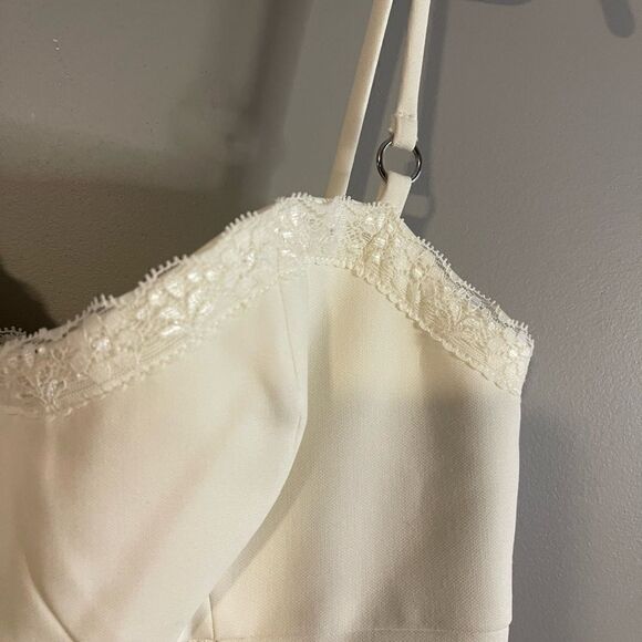 Likely Lace-trim Sheath Dress In White || SZ 4 - Picture 12 of 16